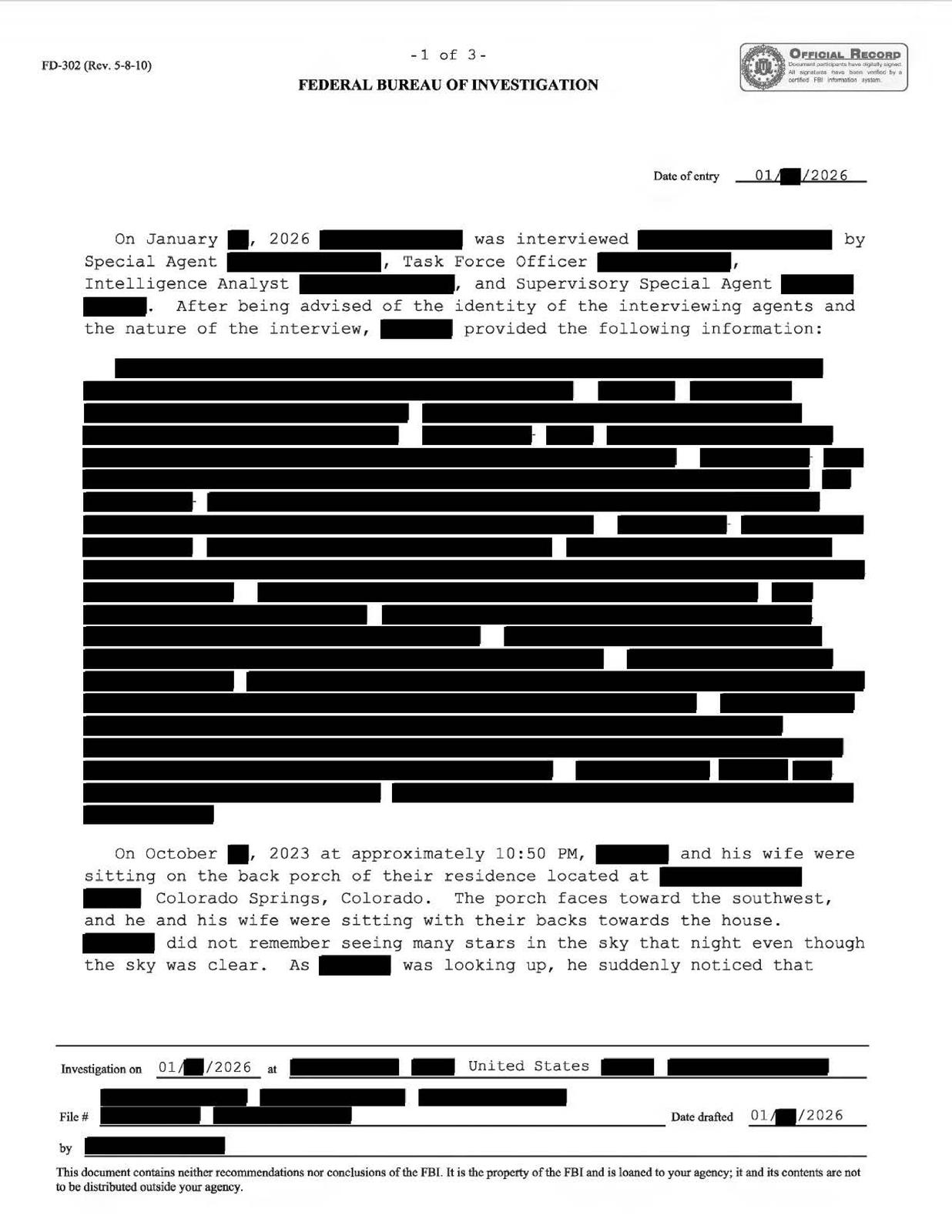 FBI-UAP-D026, FD-302, "משולש כהה שקוף למחצה", 2023 — עמוד 1